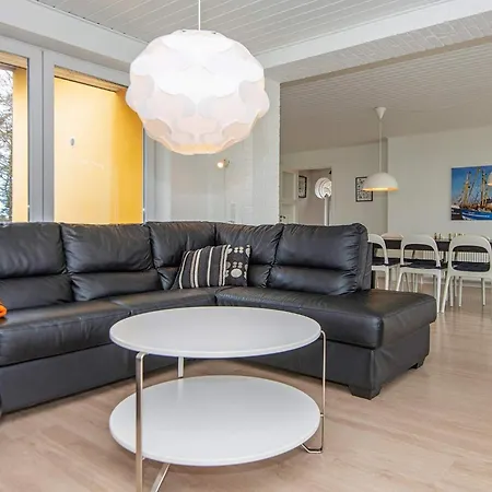 10 Person In Romo-by Traum Holiday home Kongsmark